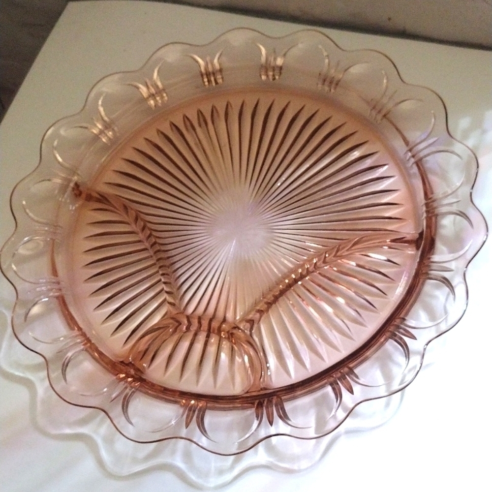 VTG Anchor Hocking Colony Lace edge Pink Glass Divided Serving Platter plate